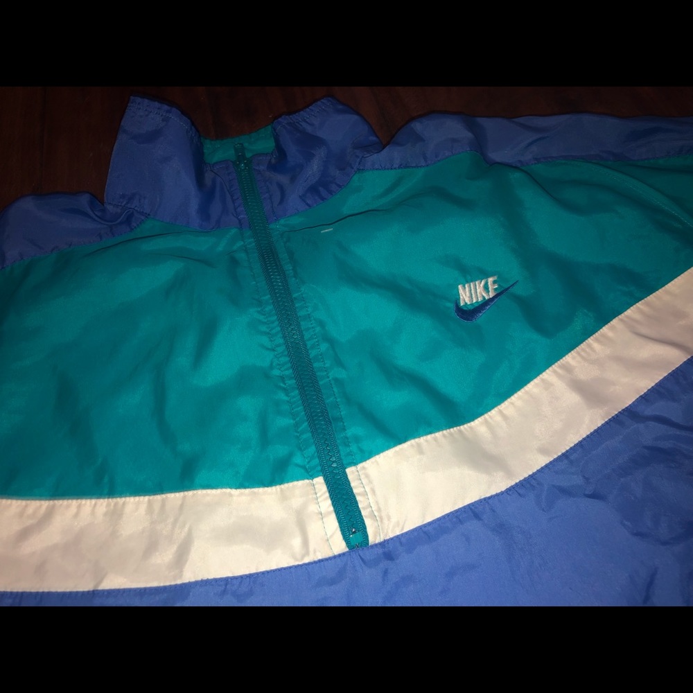 Women’s Nike Vintage windbreaker